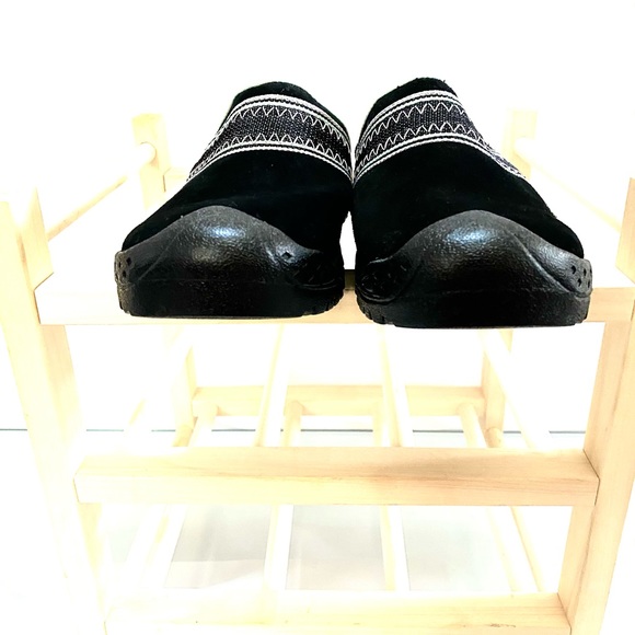 RYKA SLIP ON’S - Picture 7 of 13